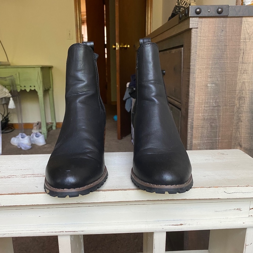 Black boots